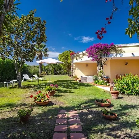 Superb Villa Nature -Panoramic Sea View & Jacuzzi- Olbia Exterior photo