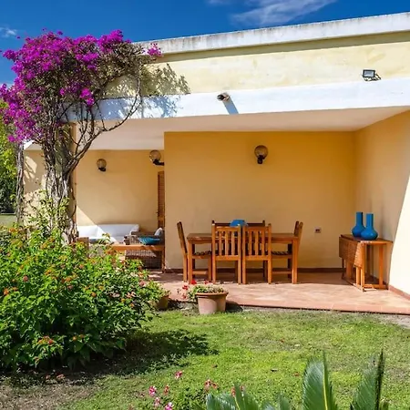 Superb Villa Nature -Panoramic Sea View & Jacuzzi- Olbia Exterior photo